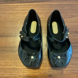Mini Melissa baby shoes